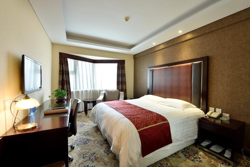 Beijing Jintai Oasis Hotel Экстерьер фото